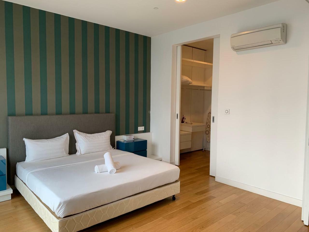Queens Service Suites At Platinum Klcc Kuala Lumpur Exterior photo