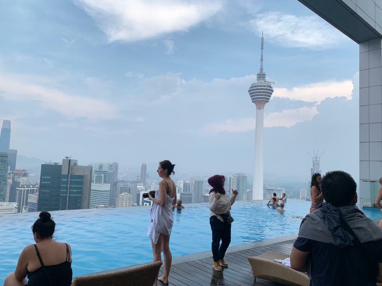 Queens Service Suites At Platinum Klcc Kuala Lumpur Exterior photo
