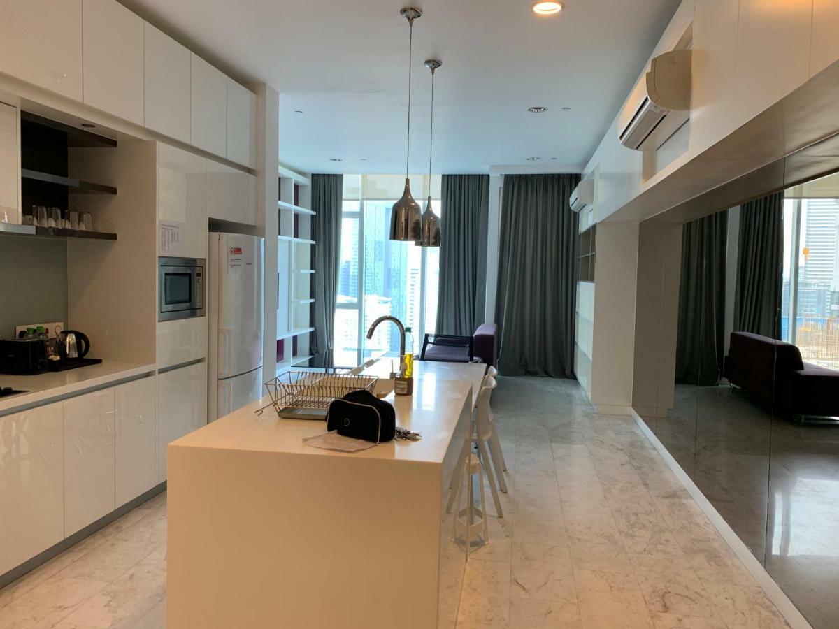Queens Service Suites At Platinum Klcc Kuala Lumpur Exterior photo